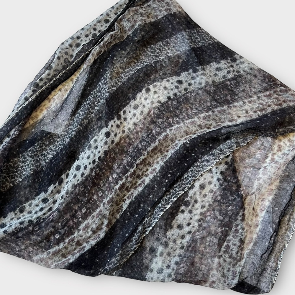 Sue & Kashmere Animal Print Cashmere Scarf Shawl Wrap - Picture 8 of 13
